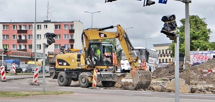 Z terenu budowy DW 503 ukradziono kopark