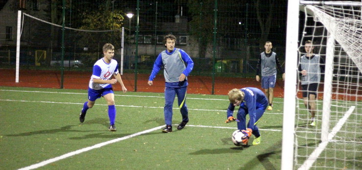 W meczu PELA na szczycie skuteczniejszy team U-63