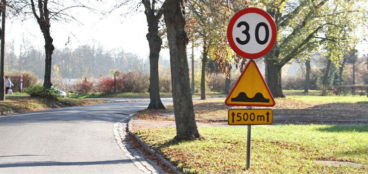 Ograniczenie prdkoci do 30km/h sposobem na bezpieczestwo na drogach?