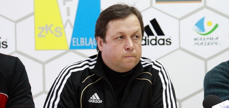 Trener Olimpii na zwolnieniu lekarskim.