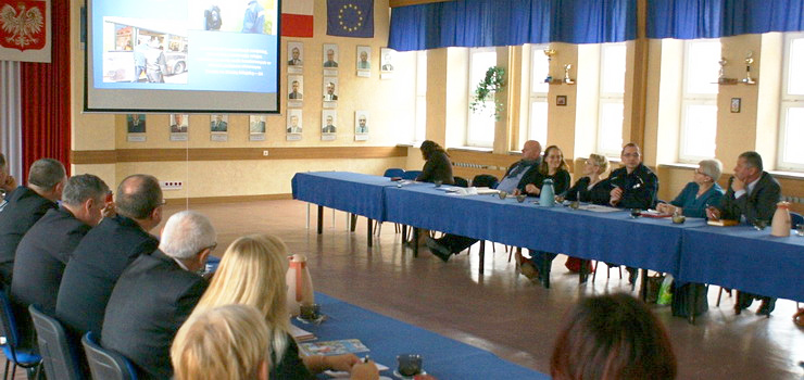 Pomoc bezdomnym, dopalacze oraz służba dzielnicowych