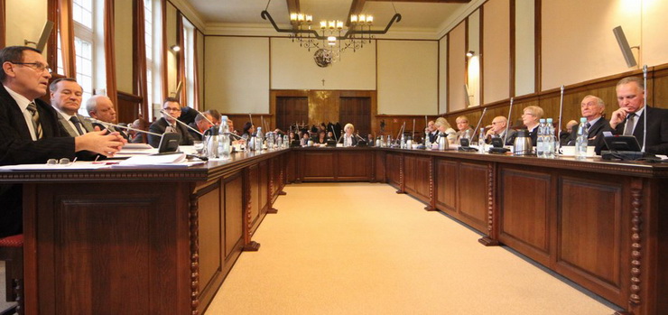 XXVI sesja Rady Miasta trwa. Tym razem stawili się na nią wszyscy radni