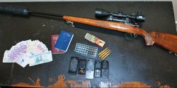 Policja i s�u�by celne dokona�y zatrzyma� za korupcj� 