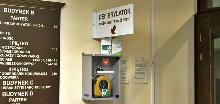 Dzięki AED nie będziesz miał oporów przed uratowaniem komuś życia