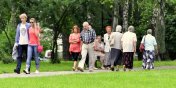 Urzdy chc do siebie skrci drog. Becikowe i pomoc spoeczna przez Internet?