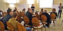 Burza m�zg�w nad stron� internetow� konsultacji spo�ecznych 