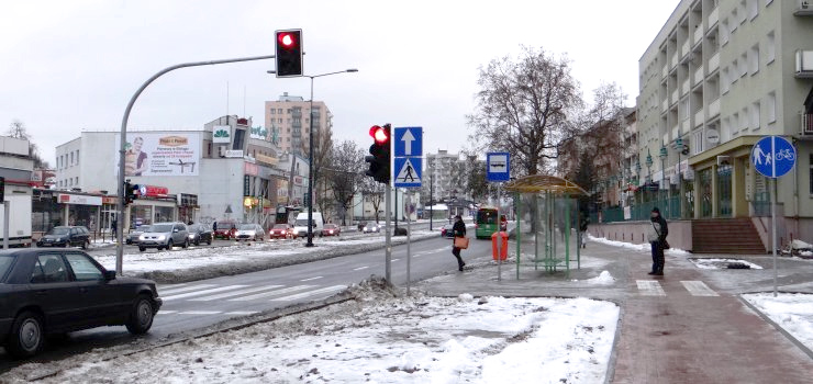 Zanim wysidziesz z autobusu, musisz jeszcze odczeka na wiatach