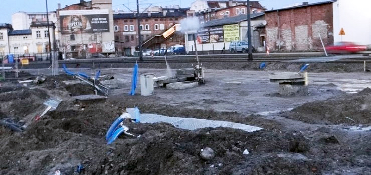 "Niezłe bagno" przy ul. Pocztowej. A końca prac nie widać