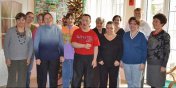 Pierwsze bilety wrczone. Dyrektor placwki: "Sprawiono nam ogromn przyjemno"