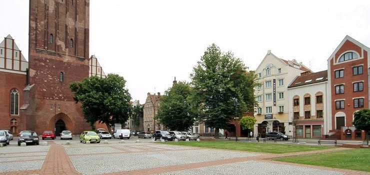 364 stopnie do nieba, a na ziemi - interaktywny plac. Renowację wieży katedry i katedralnego placu czas zacząć