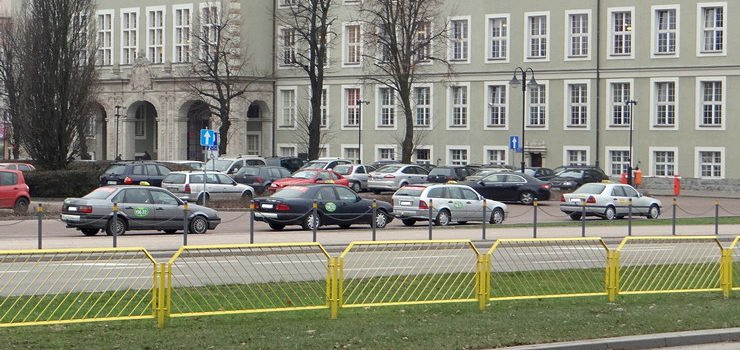 Filozofia zawodu taksówkarza za 700 zł? W Elblągu być może już od stycznia