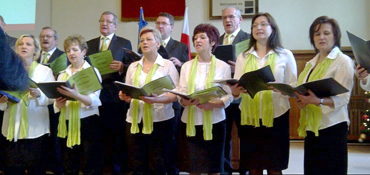 Występ chóru Pro Musica na zakończenie roku podczas sesji