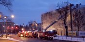 45 strażaków ratowało Szkołę Muzyczną. Ogień zwalczany był na dwóch skrajnych piętrach