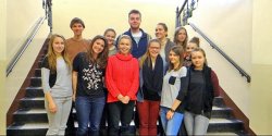 „Najwa�niejsze, �eby startowa� z wiar� tego, �e wszystko si� uda” Maturzy�ci I LO o studni�wce i planach na przysz�o��