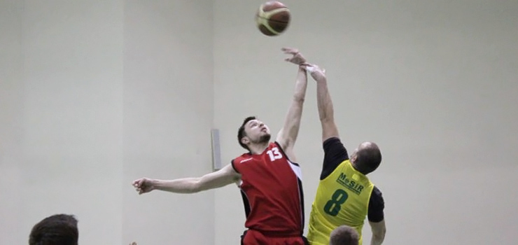 Atrakcyjne Klemensy ograły mistrza, Dogmat na fali