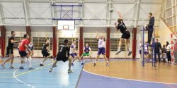 Mecz na szczycie ozdob� finiszu II etapu AVL