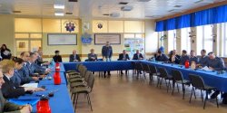 Podsumowanie policyjnego roku 2013. W planach - po��czenie elbl�skich komend