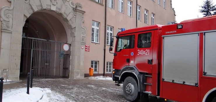 UM komentuje próbę podpalenia się 46-latka przed sekretariatem prezydenta Elbląga (aktualizacja)