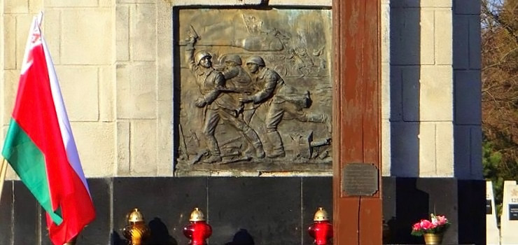 Szli przez niemieckie miasto. Zdobyli, wyzwolili, czy umoliwili powrt Elblga do Polski?