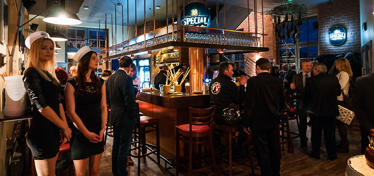 Zobacz fotorelację z otwarcia Specjal Pubu!