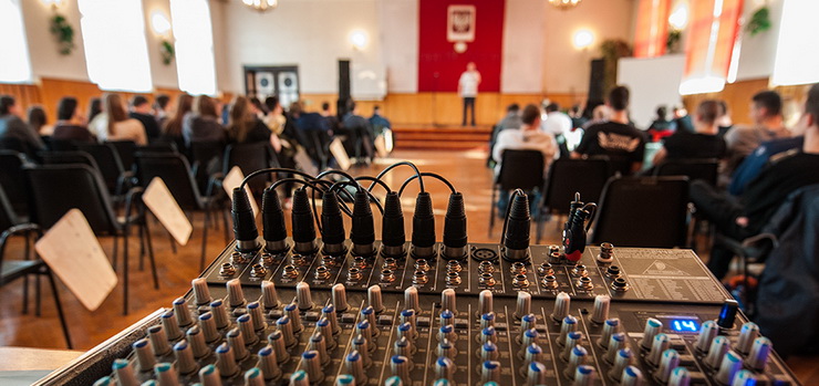 "Nie ma żadnych przeciwskazań, żeby hip hopu używać do przekazywania treści patriotycznych"