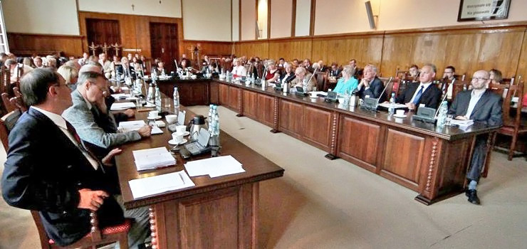 Zapowiada się sesja inna niż wszystkie. Radni zdecydują się wprowadzić zmiany?