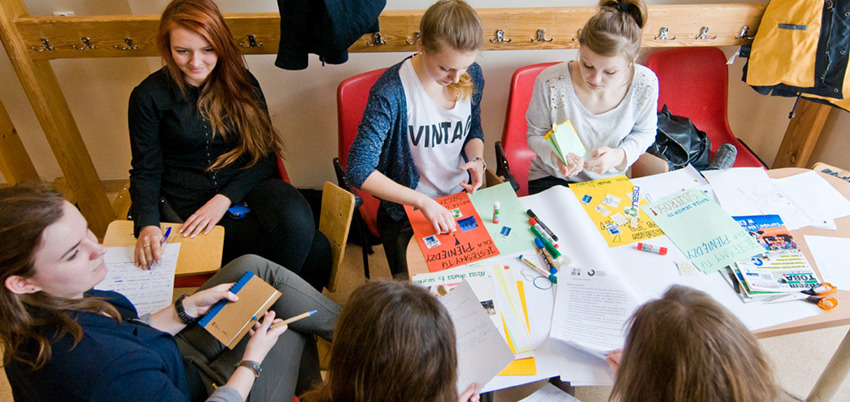 Młodzi "spotkali się" dziś z Europarlamentem