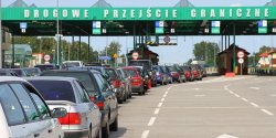 W Grzechotkach testowane s� pasy odpraw dla podr�nych MRG. Czy zdadz� egzamin?