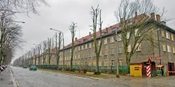 Policjanci przenios si do koszar nie wczeniej ni za dwa lata