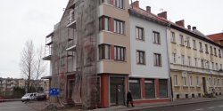 Czy to "bum" nowych inwestycji? Powstaje nowy budynek na Robotniczej. B�d� mieszkania i us�ugi
