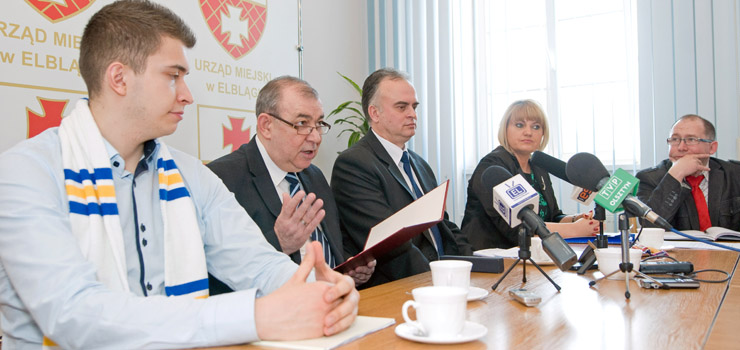Prezydent doszed do porozumienia z zarzdem i kibicami Olimpii. Pierwsze modernizacje stadionu jeszcze w tym roku