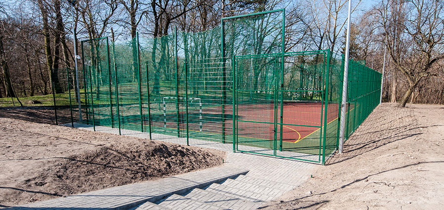 Place sportowe na Mazurskiej (ju) jak nowe