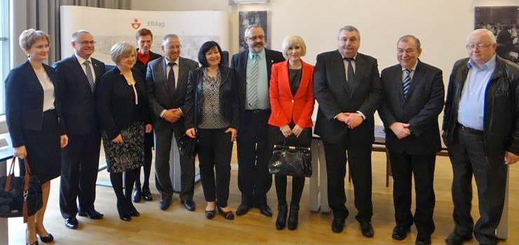 Prezydent podpisał umowę ZIT z władzami gmin. "Oczekiwaliśmy więcej środków"