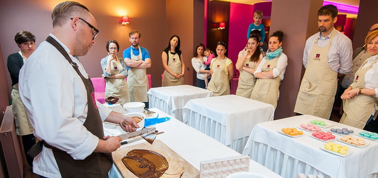 Cukiernia T.Deker bogatsza o dodatkowy poziom. Zobacz fotorelację z otwarcia