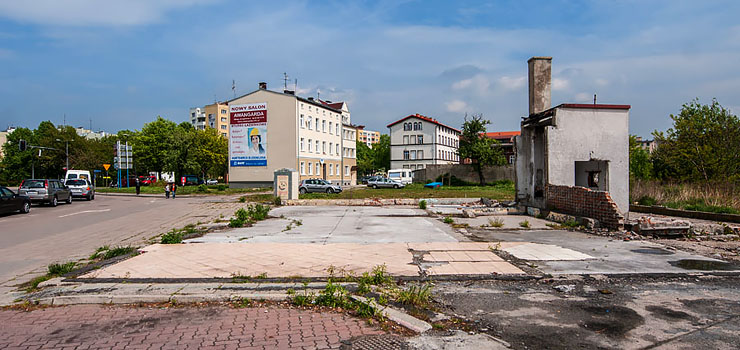Koniec problemów z działką po spalonym sklepie? Teren nabędzie miasto