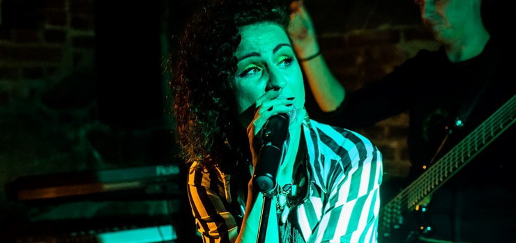 Farba zagrała w Pubie Sąsiedzi