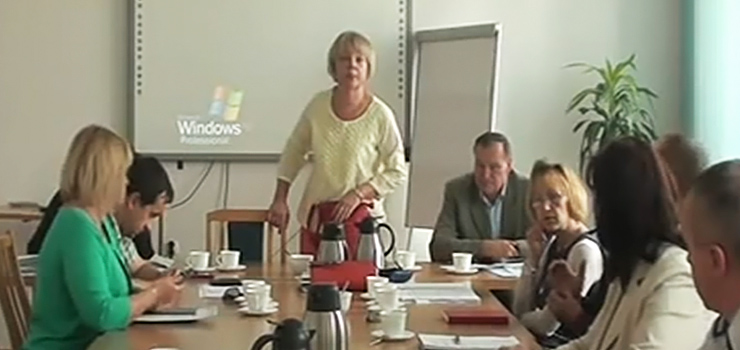 Radna odmawia prawa do informacji publicznej? Zobacz reakcję Marii Koseckiej na chęć nagrania posiedzenia Komisji przez elblążanina