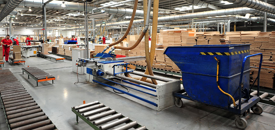 „U Wójcika” bez tajemnic. Największa fabryka mebli w mieście otworzyła drzwi dla elblążan