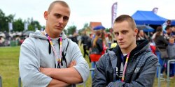 "Nie robimy muzyki, kt�ra ma jakiekolwiek schematy". LuX W.Z.M i Piti o projekcie EP1CENTRUM 
