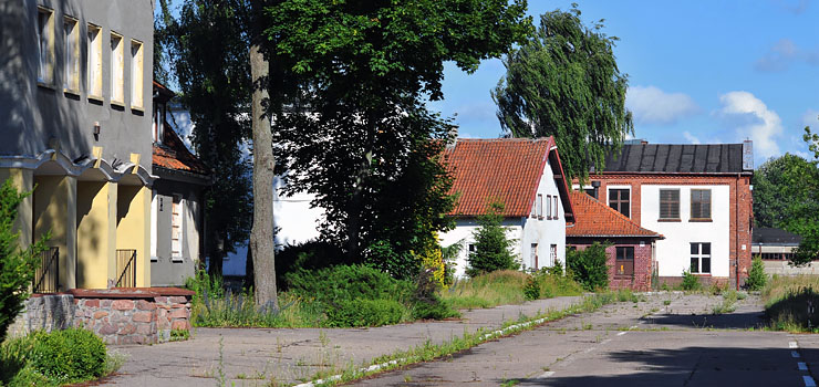 Dziel i sprzedawaj. To jedyna szansa do inwestowania na terenie dawnych koszar?