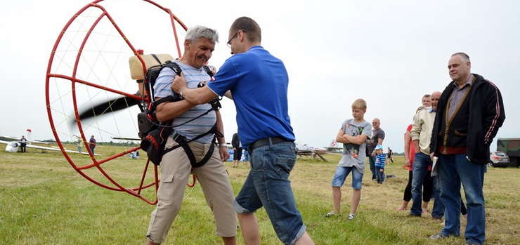 Wakacje rozpoczy si w Elblgu wielkim, rodzinnym piknikiem na lotnisku - zobacz zdjcia