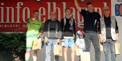 Festyn rowerowy w strugach deszczu