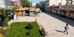 Szara i smutna kostka betonowa? Nie takiego pasa�u pragn� elbl��anie!