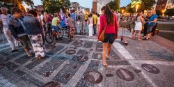 Gra, kt�ra rozkocha turyst�w w Elbl�gu, a w elbl��anach rozbudzi lokalny patriotyzm