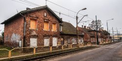 Wyburzą stare czynszówki, a działki sprzedadzą. Kolejne budynki znikną z krajobrazu Elbląga