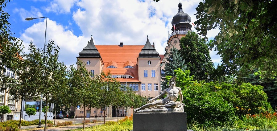 Klienci wysoko oceniają kompetencje urzędników