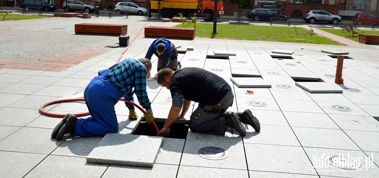 Fontanna przed Katedrą znowu została wyłączona