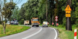 Po wakacjach ruszy remont niebezpiecznych zakr�t�w na drodze nr 22. B�d� utrudnienia