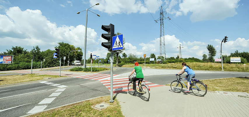 Za ponad 1,4 mln zł wybudują ścieżkę rowerową do Krasnego Lasu. Co z dalszym odcinkiem?