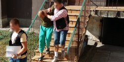 Obra�enia 8-miesi�cznej dziewczynki wskazuj�, �e zosta�a zgwa�cona. Zatrzymani to wujek i ciotka dziewczynki